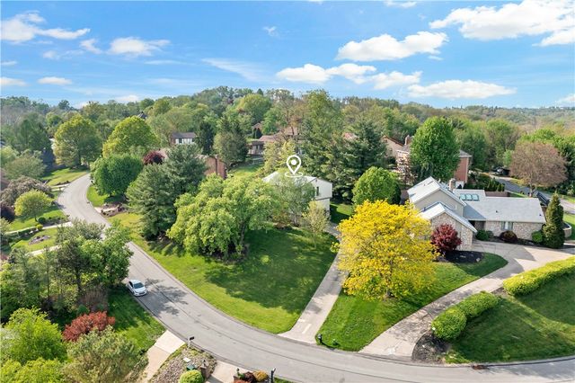 227 Springhouse Drive, Jefferson Hills, PA 15025