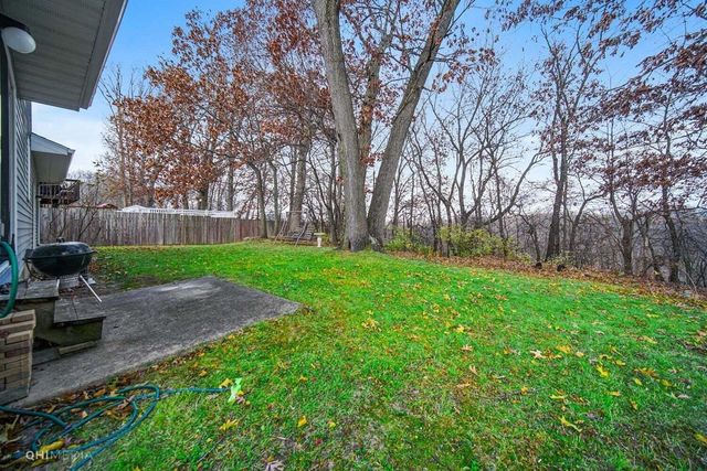 600 Shamrock Lane, Valparaiso, IN 46385