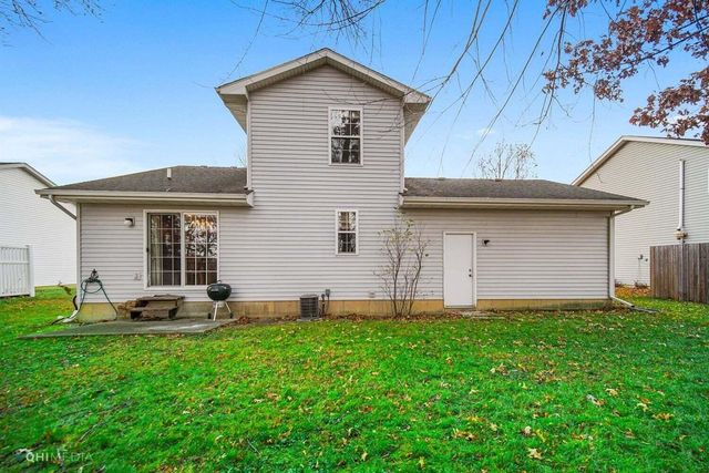 600 Shamrock Lane, Valparaiso, IN 46385