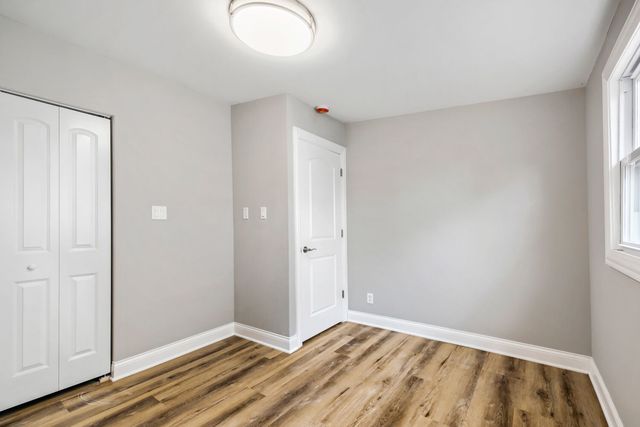615 W 16TH Place, Chicago Heights, IL 60411