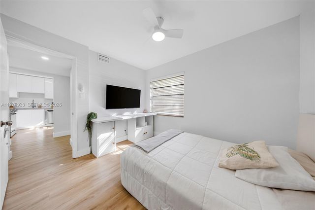 130 S Cypress Rd 612, Pompano Beach, FL 33060