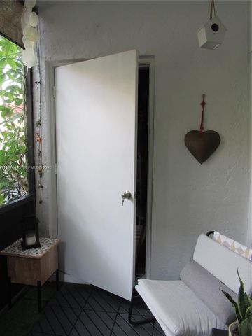 130 S Cypress Rd 612, Pompano Beach, FL 33060