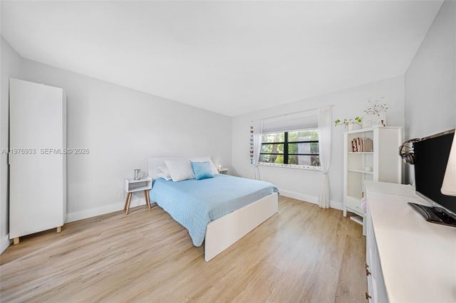 130 S Cypress Rd 612, Pompano Beach, FL 33060