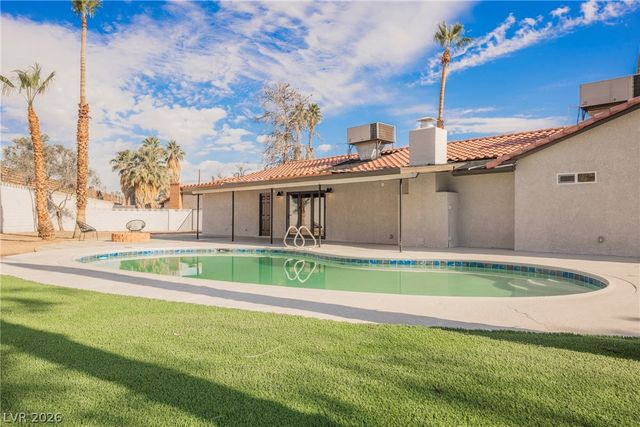 3447 Red Rock Street, Las Vegas, NV 89146