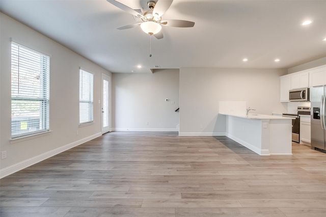 6909 Yellow Hammer Way, Arlington, TX 76001