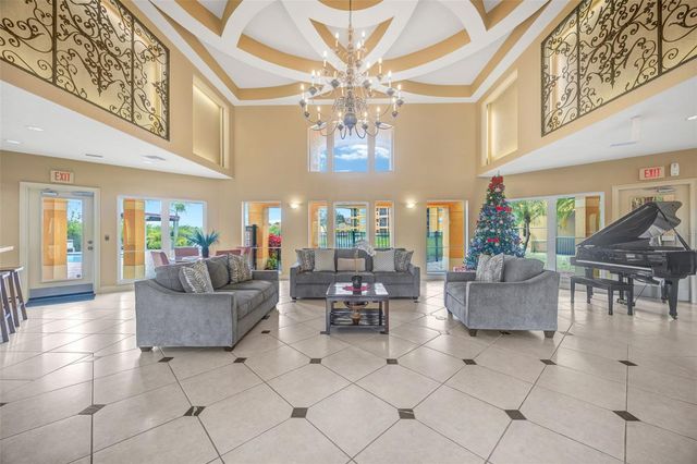 4309 BAYSIDE VILLAGE DRIVE 101, Tampa, FL 33615