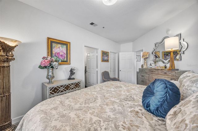 4309 BAYSIDE VILLAGE DRIVE 101, Tampa, FL 33615