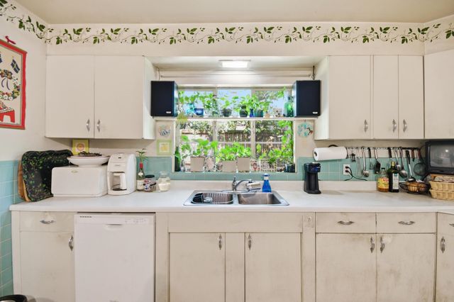 270 E CHERRY CIR, Memphis, TN 38117