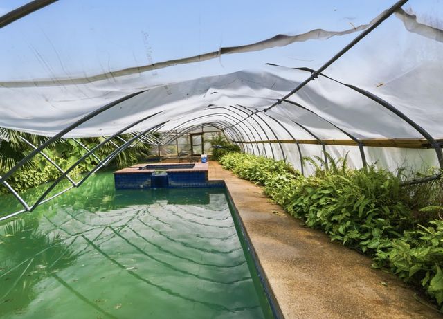 270 E CHERRY CIR, Memphis, TN 38117