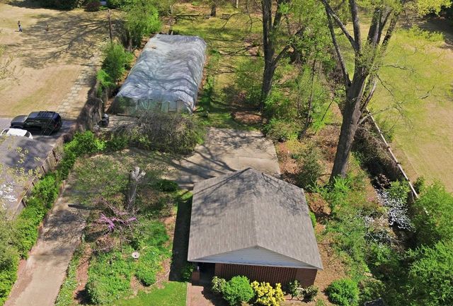 270 E CHERRY CIR, Memphis, TN 38117