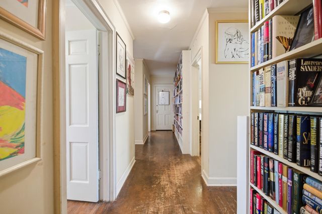 270 E CHERRY CIR, Memphis, TN 38117