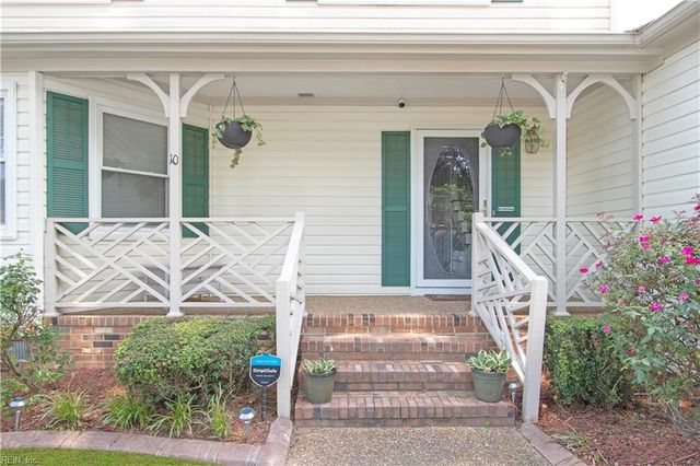 10 Steeplechase LOOP, Hampton, VA 23666