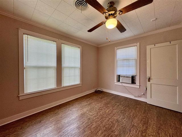 230 Lucille St Street, Lake Charles, LA 70601