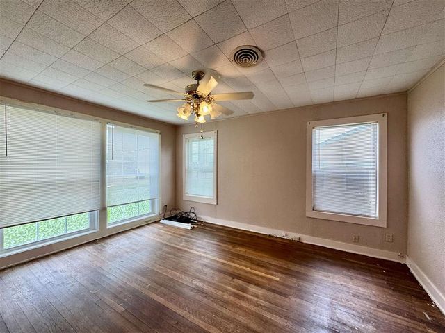 230 Lucille St Street, Lake Charles, LA 70601