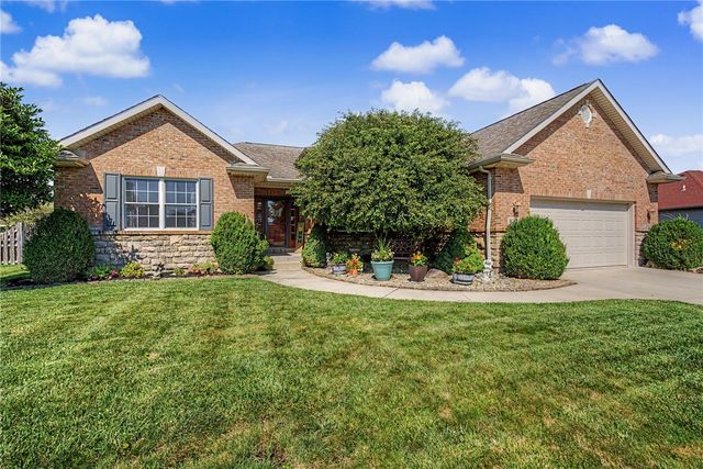 932 Shaftsbury Road, Troy, OH 45373