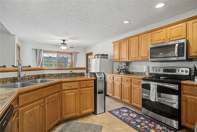 932 Shaftsbury Road, Troy, OH 45373