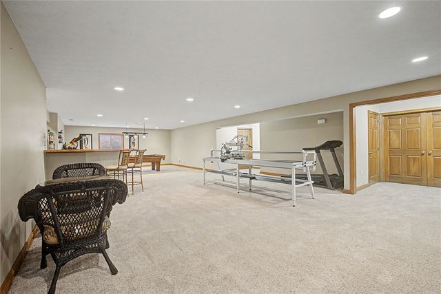 932 Shaftsbury Road, Troy, OH 45373