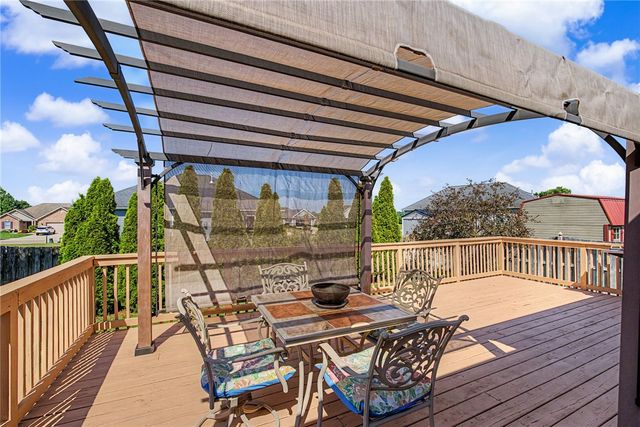 932 Shaftsbury Road, Troy, OH 45373
