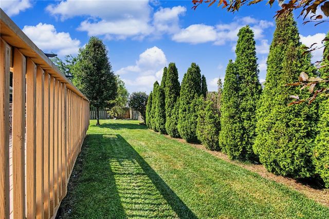 932 Shaftsbury Road, Troy, OH 45373