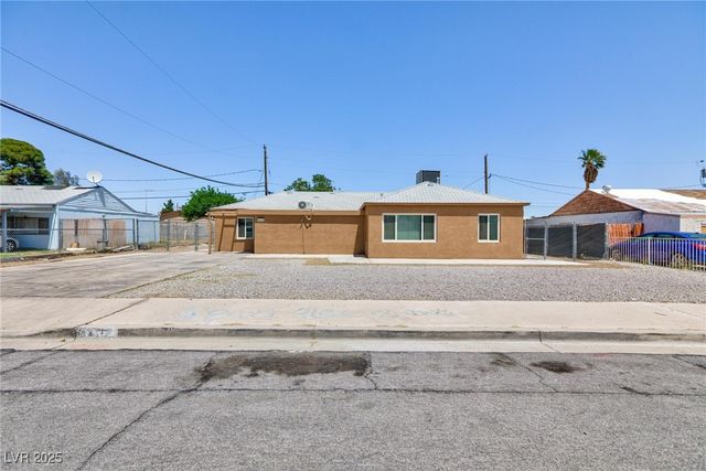 4218 Fulton Place, Las Vegas, NV 89107