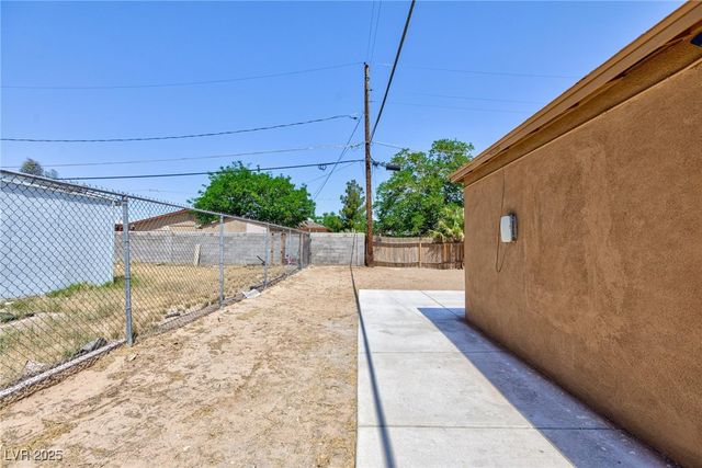 4218 Fulton Place, Las Vegas, NV 89107