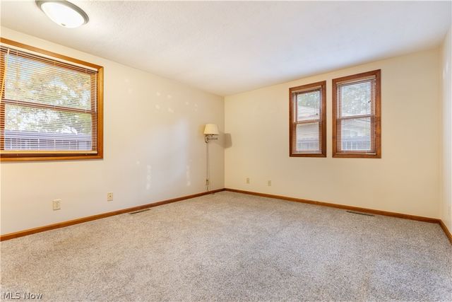 4548 3rd Street NW, Canton, OH 44708