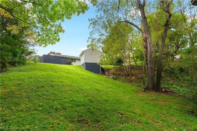 4548 3rd Street NW, Canton, OH 44708