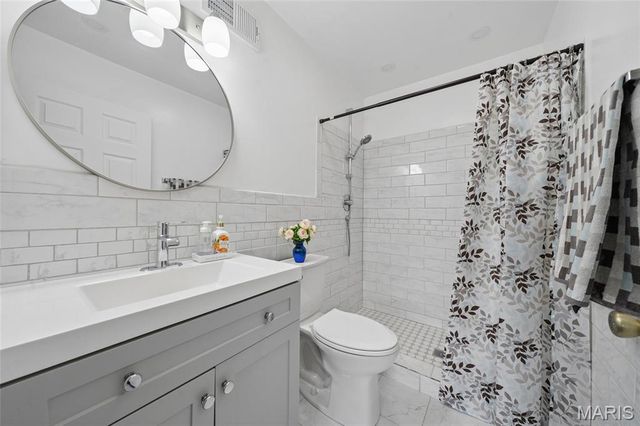 11717 Villa Dorado Drive, St Louis, MO 63146
