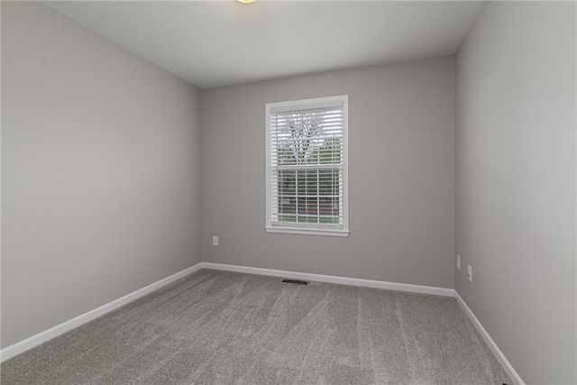 15418 Meyer Drive, Basehor, KS 66007