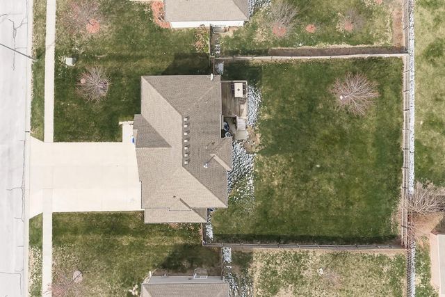 15418 Meyer Drive, Basehor, KS 66007