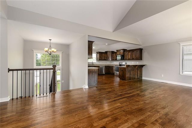 15418 Meyer Drive, Basehor, KS 66007
