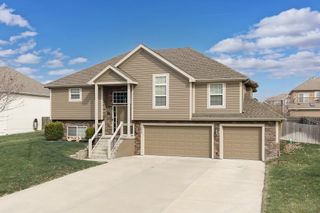15418 Meyer Drive, Basehor, KS 66007
