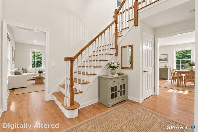 2 Myrica Way, Old Lyme, CT 06371