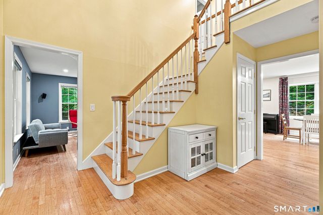 2 Myrica Way, Old Lyme, CT 06371