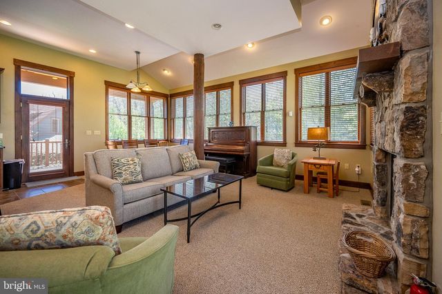 105 MOUNTAIN OVERLOOK COURT, Mc Henry, MD 21541