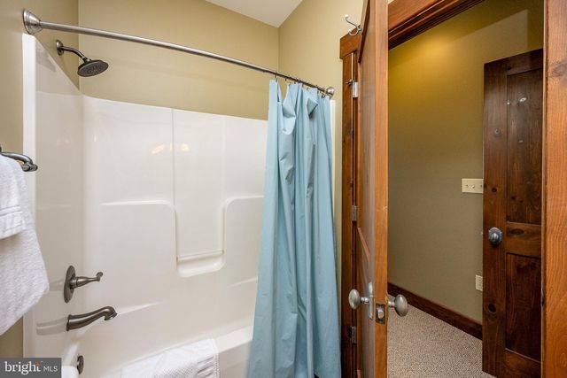 105 MOUNTAIN OVERLOOK COURT, Mc Henry, MD 21541