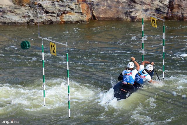 105 MOUNTAIN OVERLOOK COURT, Mc Henry, MD 21541