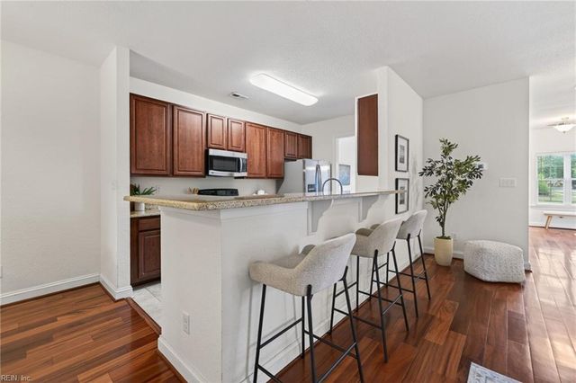 816 Great Marsh AVE, Chesapeake, VA 23320
