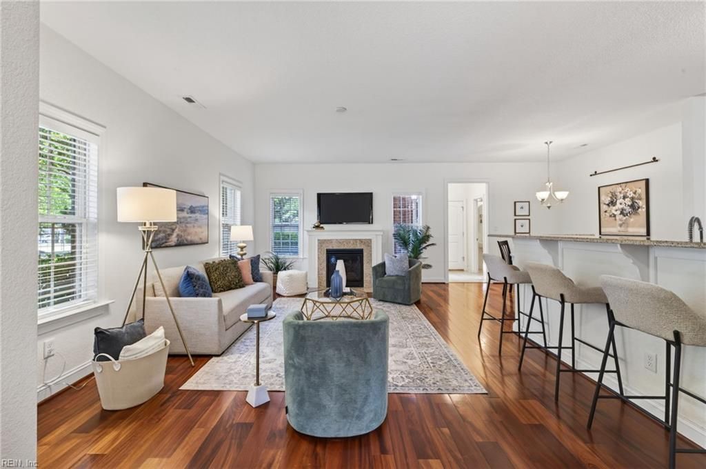 816 Great Marsh AVE, Chesapeake, VA 23320