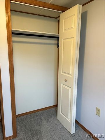 73 Andrus Circle, Hanover, NY 14136