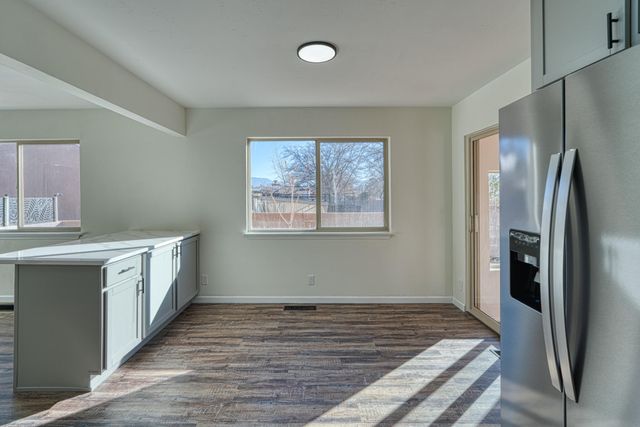 6332 Buenos Aires Place NW, Albuquerque, NM 87120