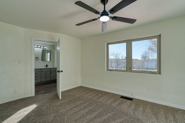 6332 Buenos Aires Place NW, Albuquerque, NM 87120