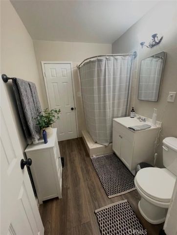 17920 Schoenborn Street, Northridge, CA 91325