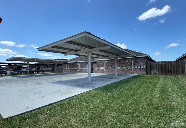 1012 W La Pointe Avenue, Alton, TX 78573