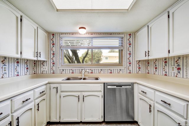 2818 Oak Leigh, San Antonio, TX 78232