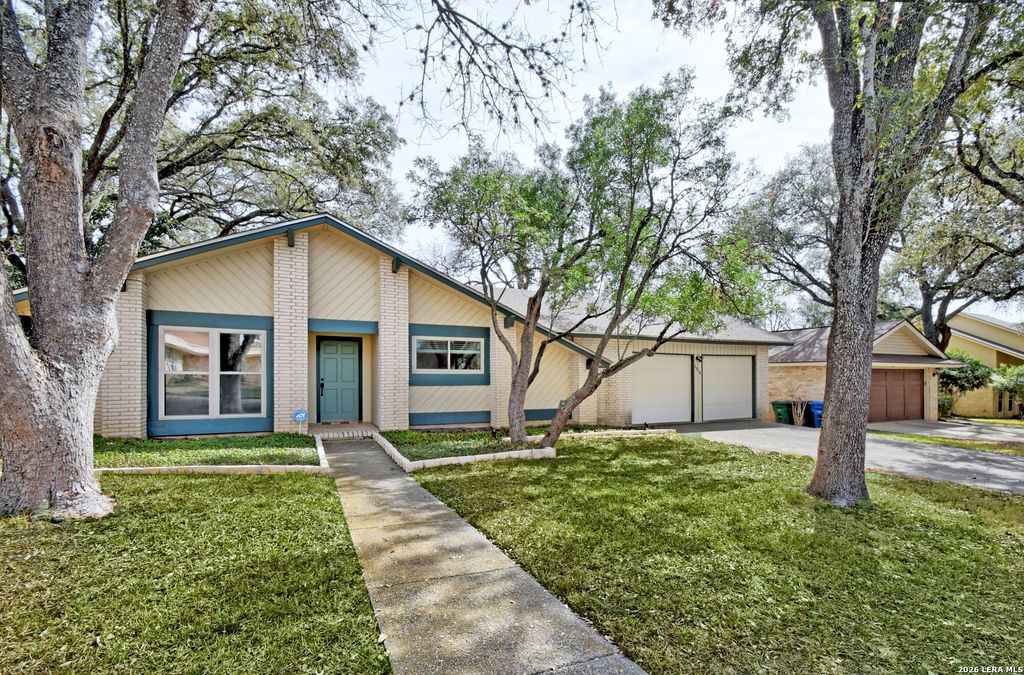 2818 Oak Leigh, San Antonio, TX 78232