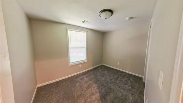 1000 S Trail Ridge Drive E, Independence, MO 64050