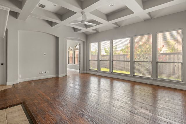 6811 San Fernando, Irving, TX 75039