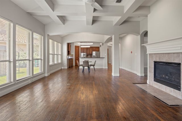 6811 San Fernando, Irving, TX 75039