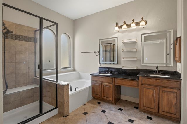 6811 San Fernando, Irving, TX 75039